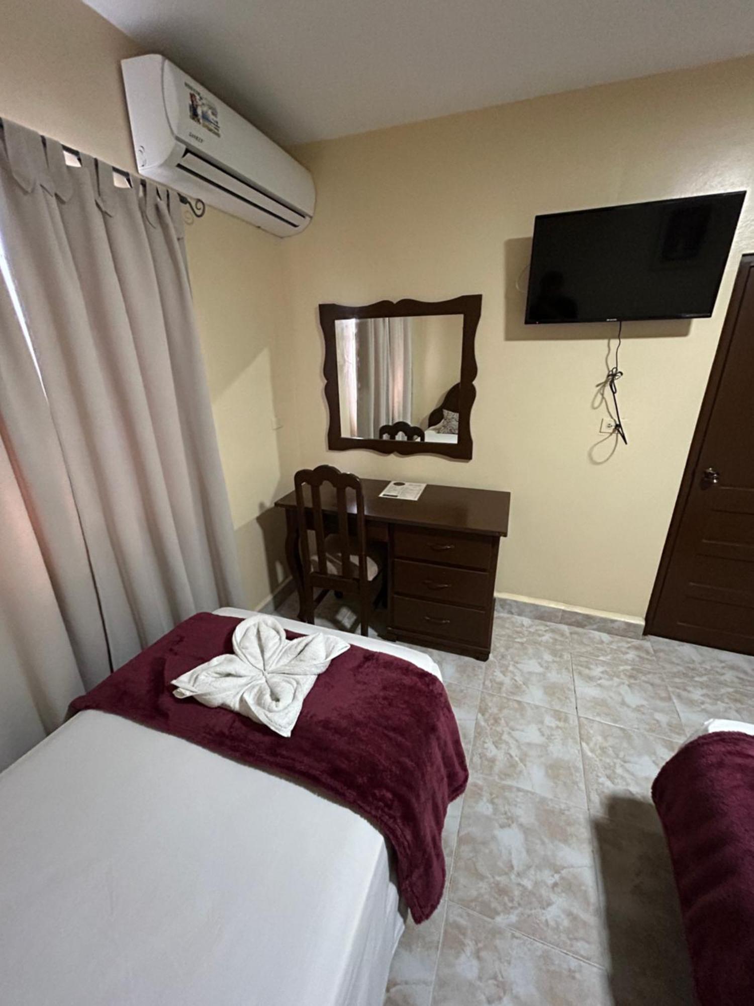 Hotel Madrid Chiriqui David Zewnętrze zdjęcie