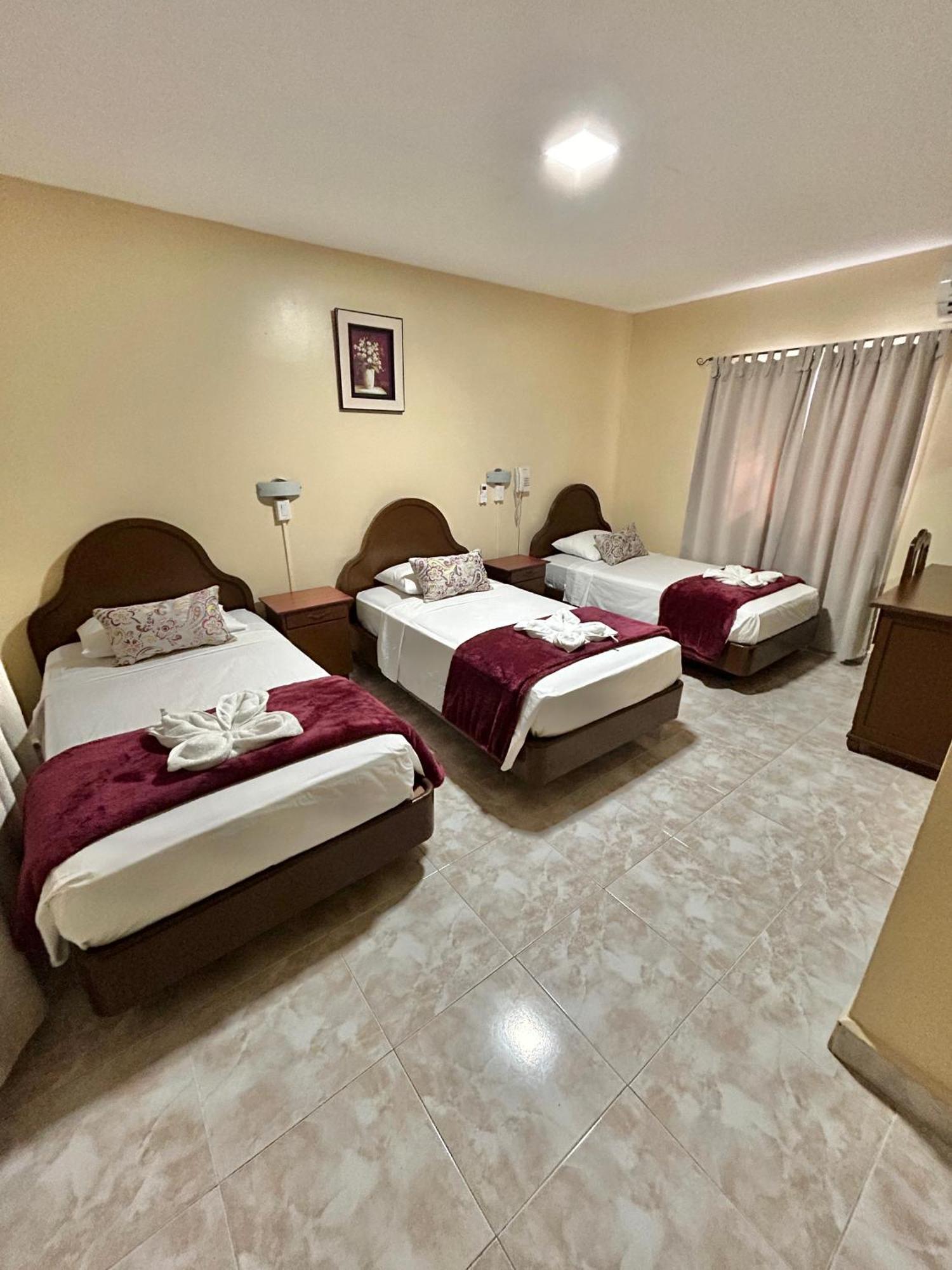 Hotel Madrid Chiriqui David Zewnętrze zdjęcie