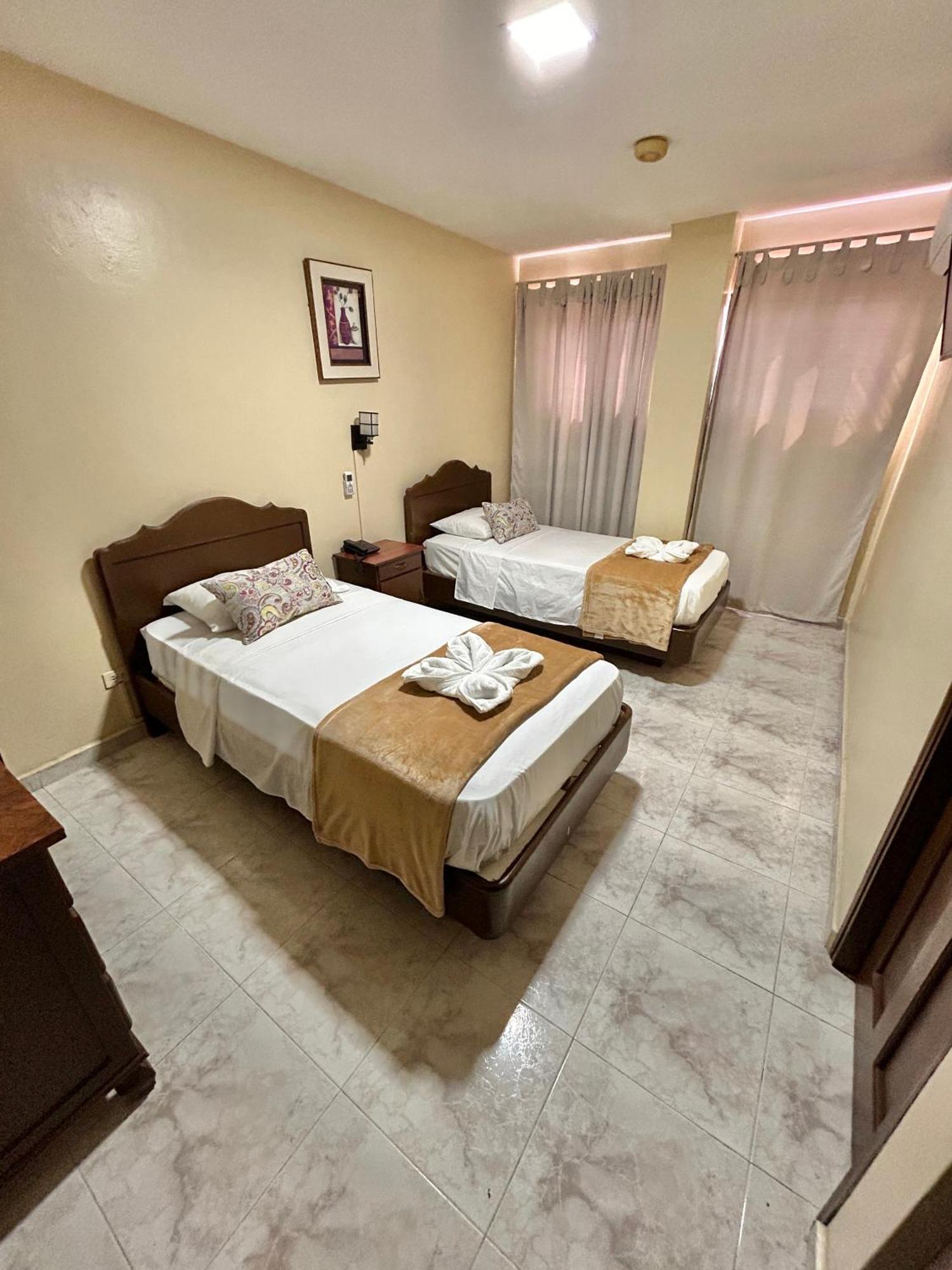Hotel Madrid Chiriqui David Zewnętrze zdjęcie