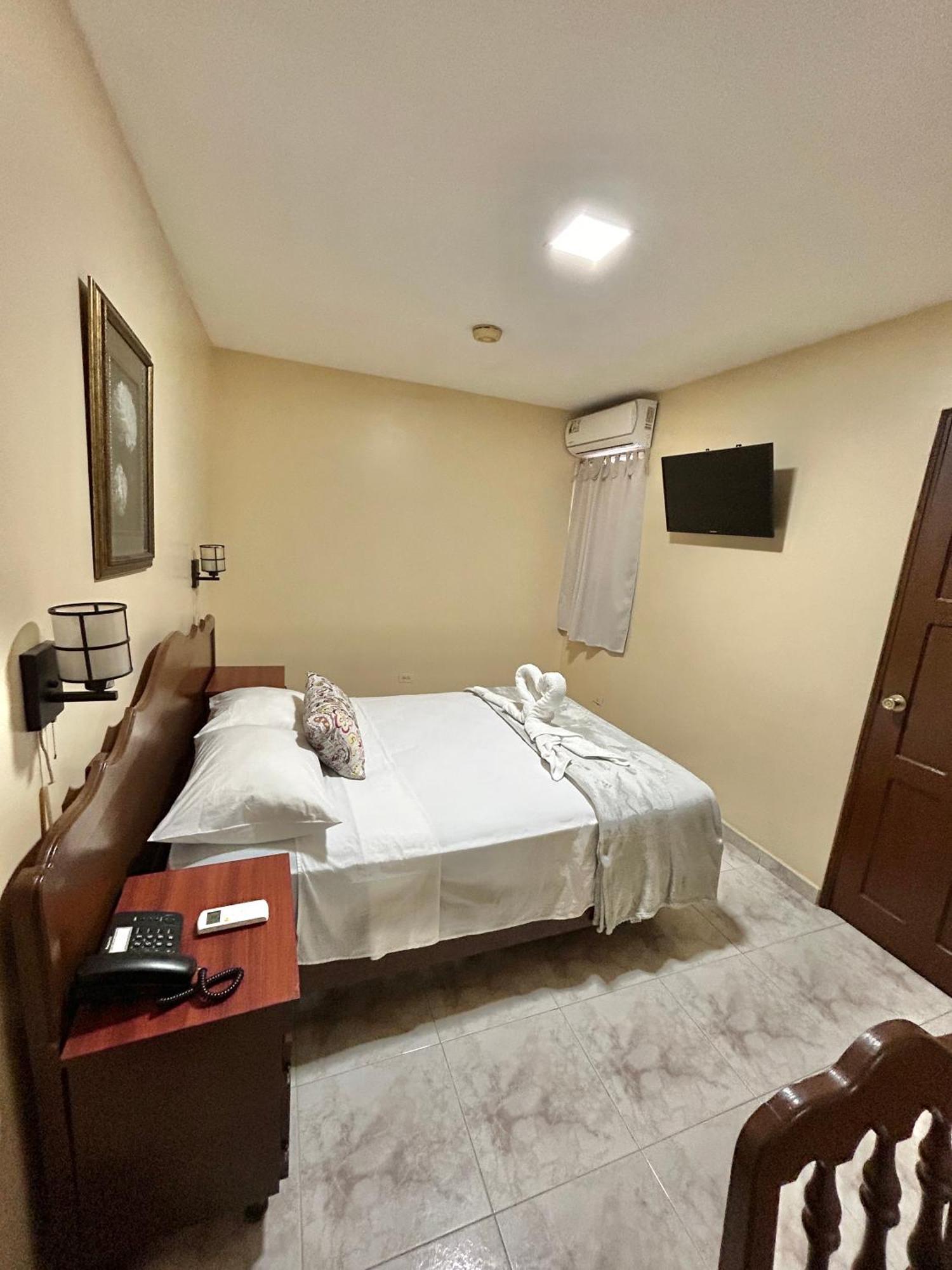 Hotel Madrid Chiriqui David Zewnętrze zdjęcie